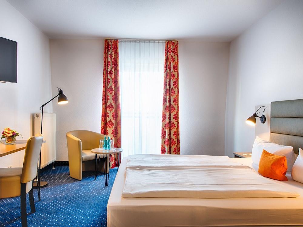 Achat Hotel Zwickau Exterior photo