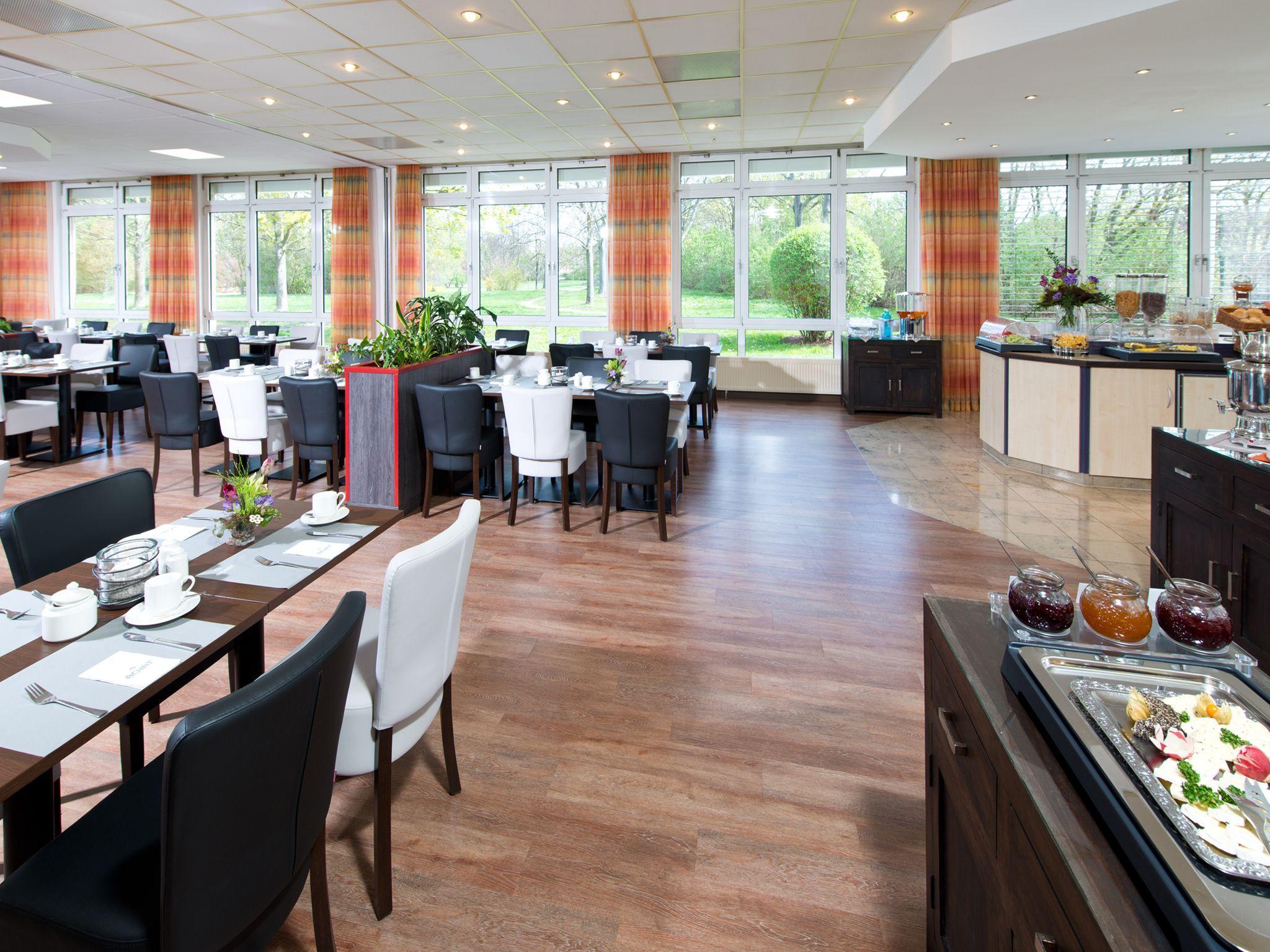 Achat Hotel Zwickau Exterior photo