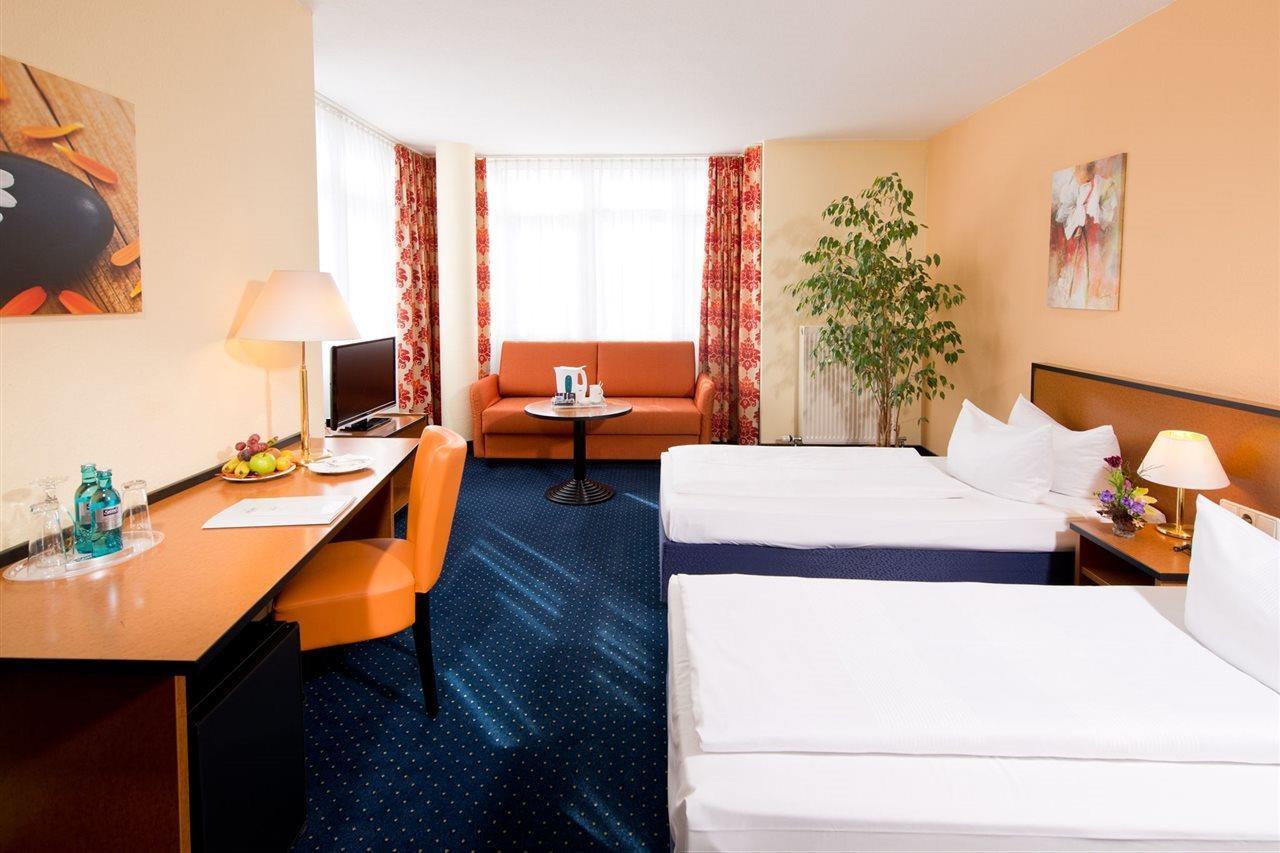 Achat Hotel Zwickau Exterior photo