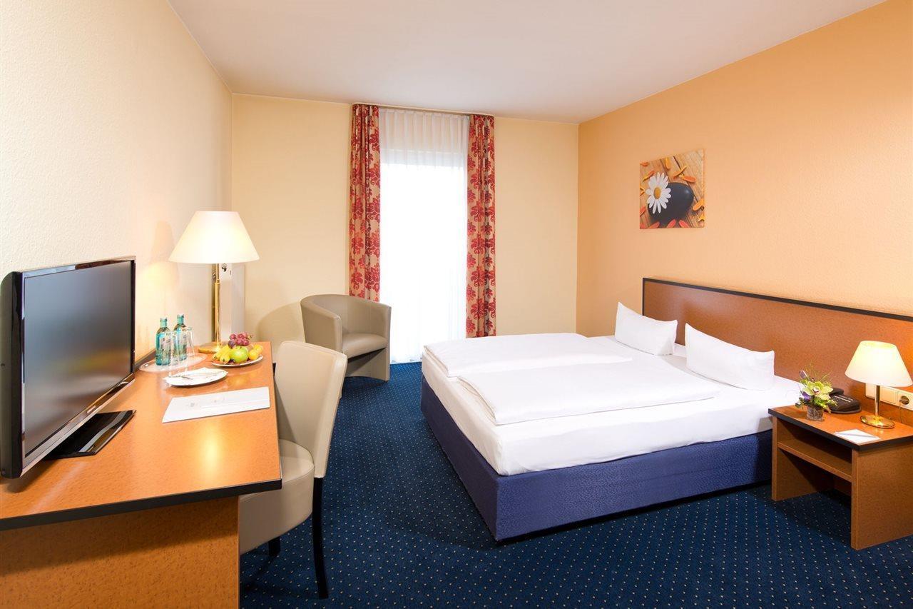 Achat Hotel Zwickau Exterior photo