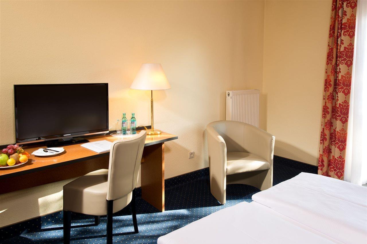 Achat Hotel Zwickau Exterior photo
