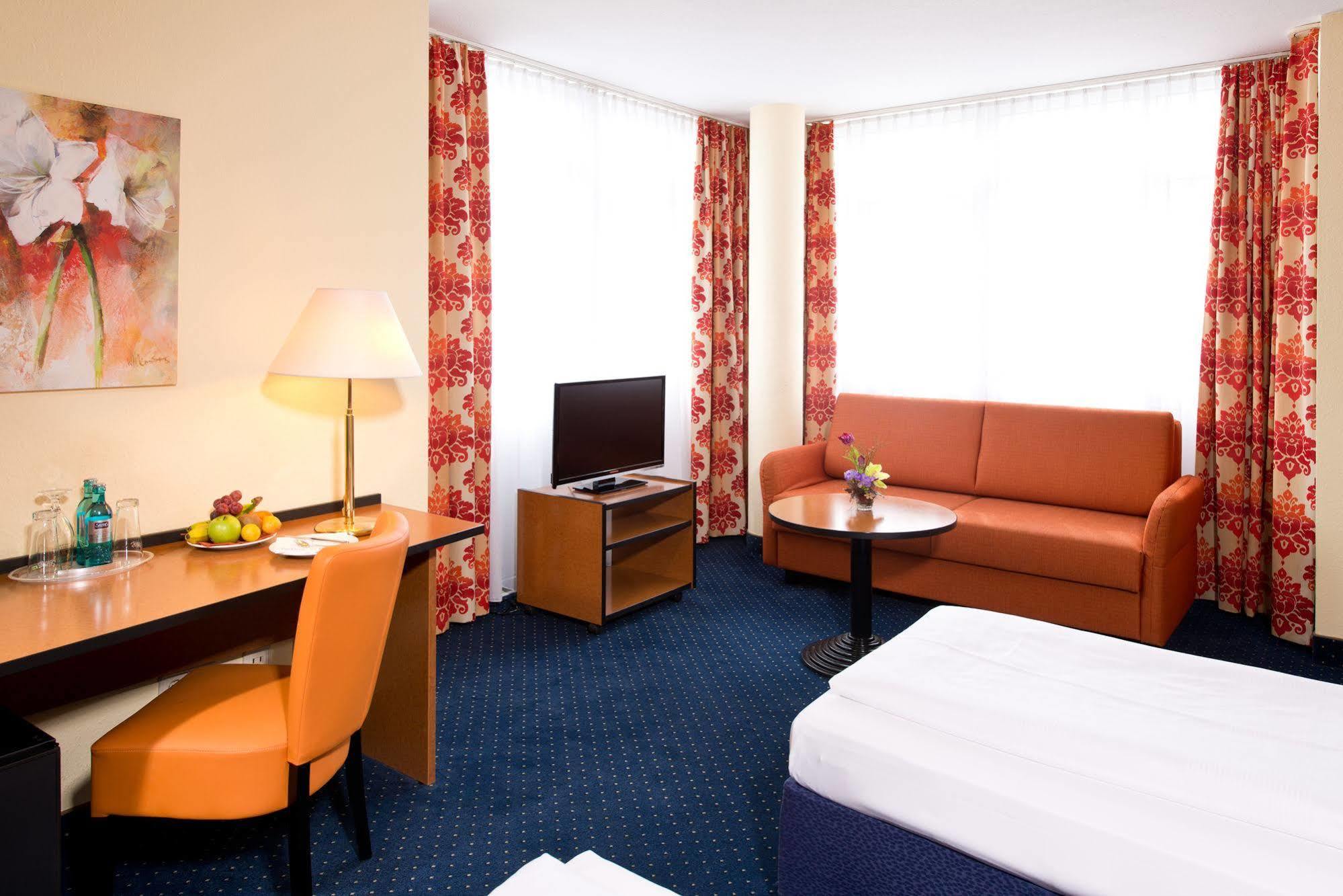 Achat Hotel Zwickau Exterior photo